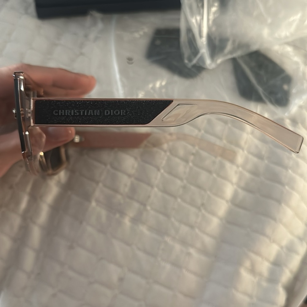 Diorxtrem MU Gray Mask Sunglasses with Interchangeable Lenses - Picture 7 of 7